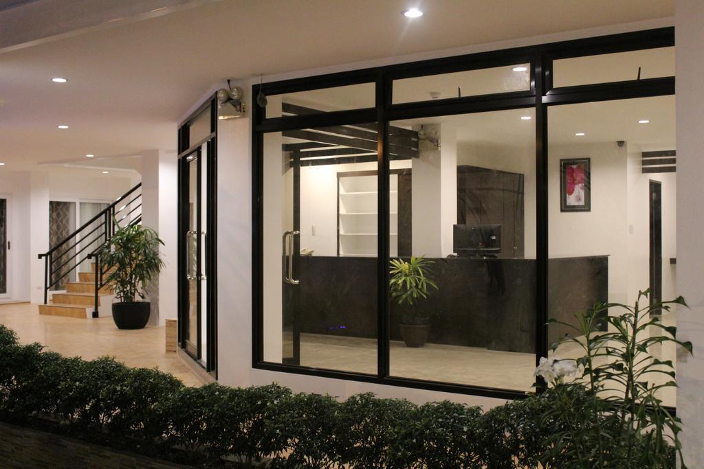 Be-Ing Suites Davao City Eksteriør billede