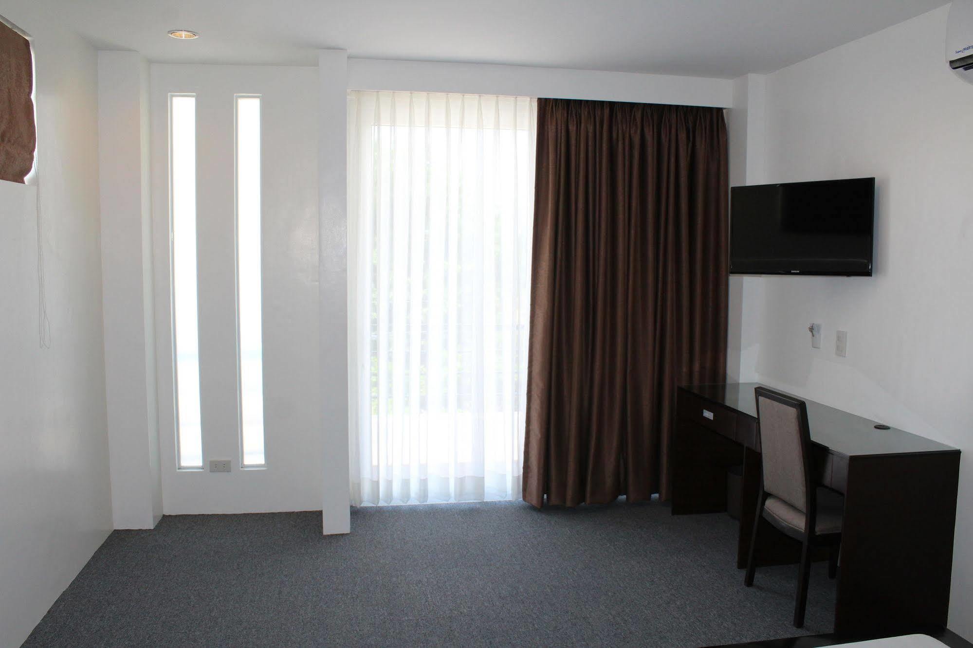 Be-Ing Suites Davao City Eksteriør billede