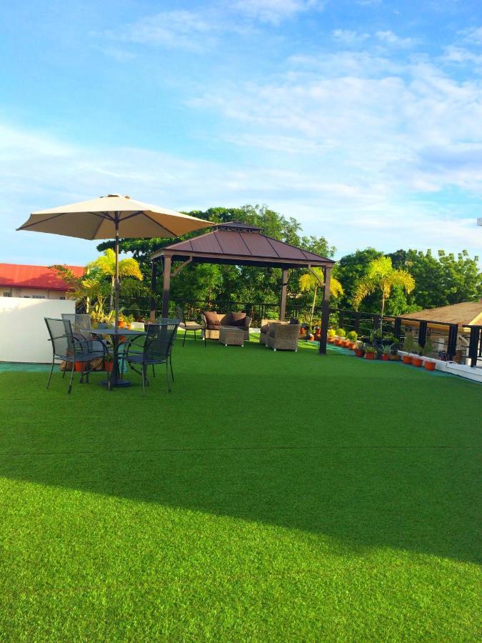 Be-Ing Suites Davao City Eksteriør billede